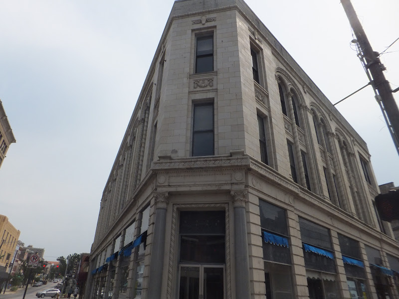 mutualbuildingupclose