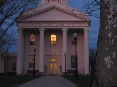 kentoncourthouse-independence