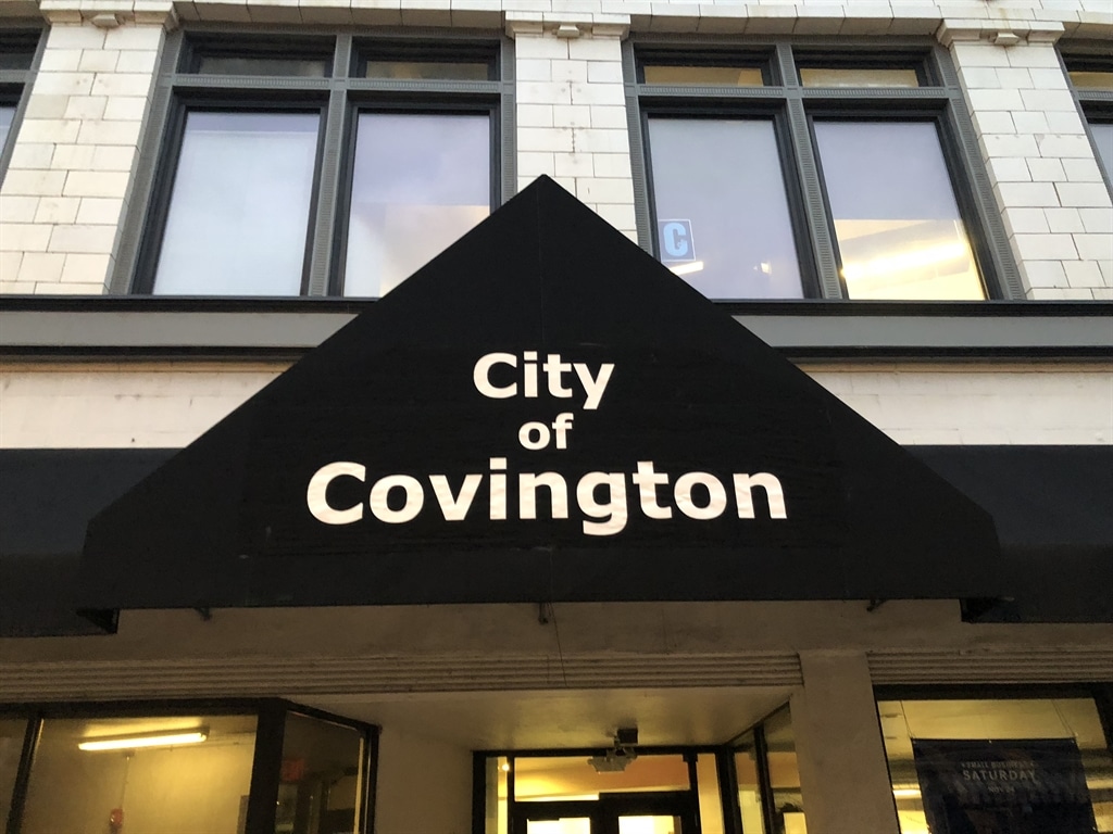 covingtoncityhall-awning